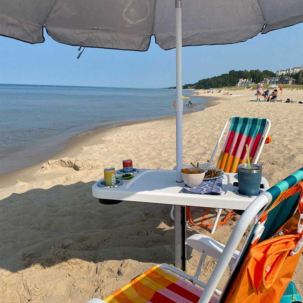 Non-Lit Party Table with Sand Bar Leg and Umbrella