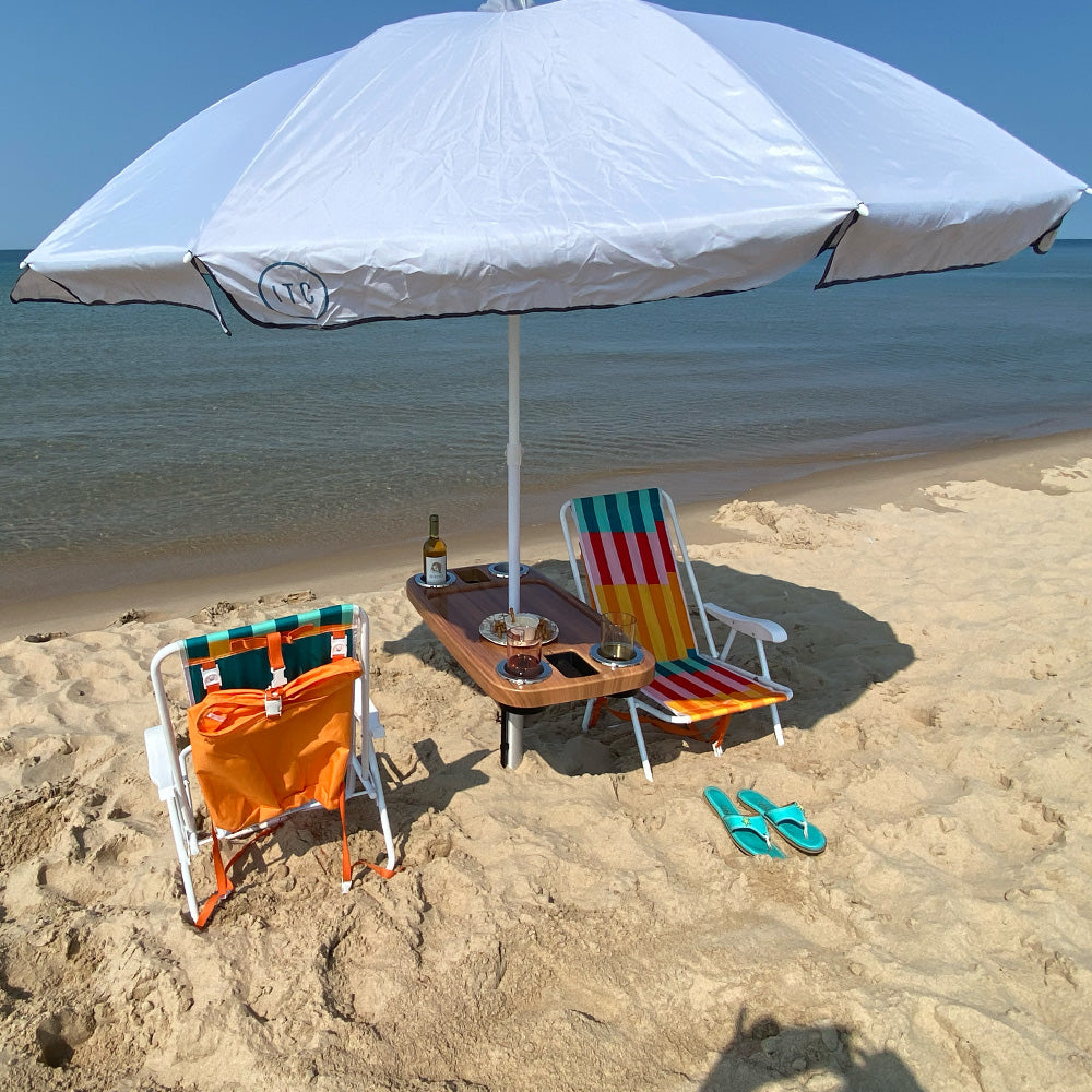 Non-Lit Party Table with Sand Bar Leg and Umbrella